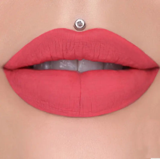 Lápiz labial líquido Velour Clown Blood