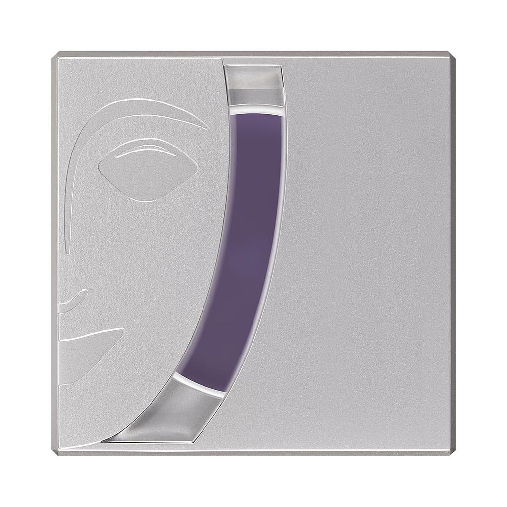 Delineador en pastilla tono Lilac